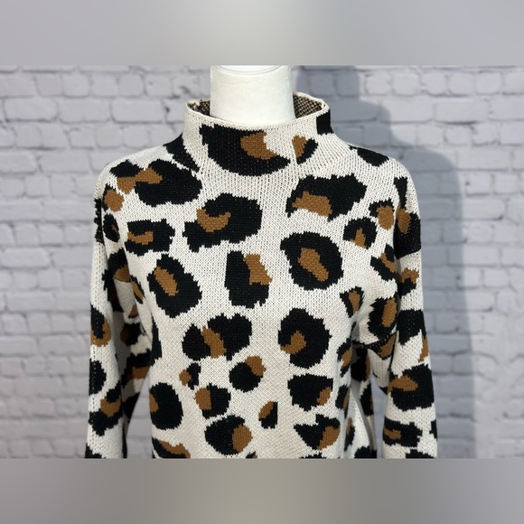 LOVE TREND New York Woman’s Leopard Printed Mock Neck Sweater Dress Size M - Picture 3 of 12